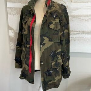 Parka NY Camo Print W. Black Sequin Patch Stars & Red Trim Military Jacket Sz M